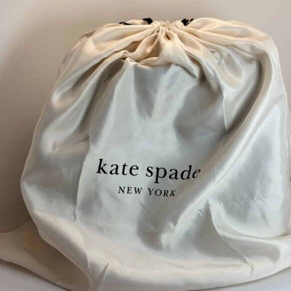 Kate Spade New York "The Knott" handbag - Picture 9 of 9